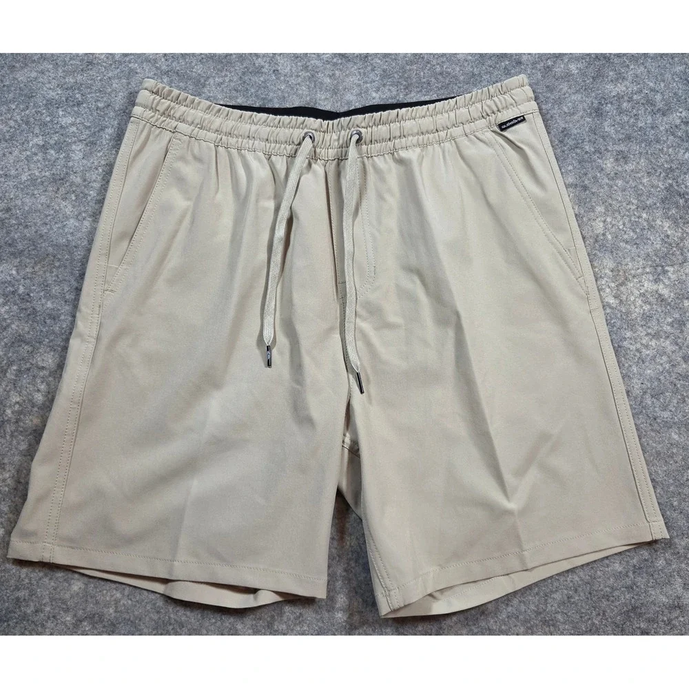 Quiksilver Amphibian Shorts Mens Medium Tan Khaki Hybrid Boardshorts Stretch 7in